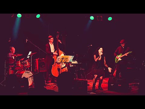 Krem Brülle & Die Nachbarn Live - Cissy Strut (offizielles Video Conny Kreitmeier)