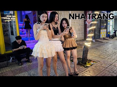 How is Vietnam Now? Nha Trang Nightlife Street Scenes 4K 🇻🇳