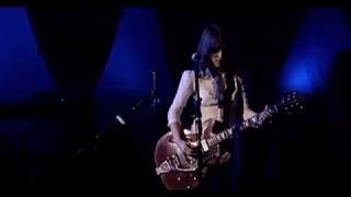 Feist - Inside and Out (Live in Paris)