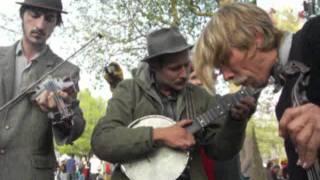 John James , Old Napper fiddle , Dusty Guthier Banjo folklife 2011