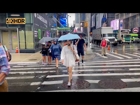Strolling In The Rain - NYC Summer Walk