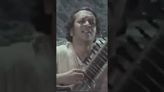 Do you Know Norah Jones&#39;s Famous father? #music #indianmusic #ravishankar