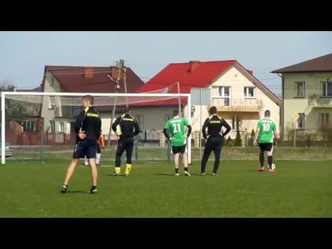 Sparing: Płomień Trześń - KS Żupawa (rzut karny dla Trześni)