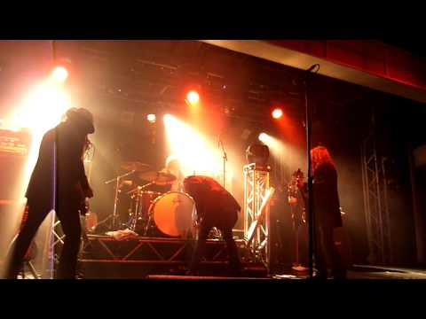 The Quireboys - Black Mariah/Too Much Of A Good Thing, Skegness (UK) 2014.