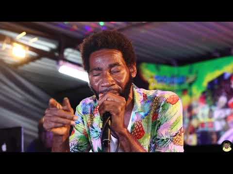 Danny English in Rub-A-Dub style