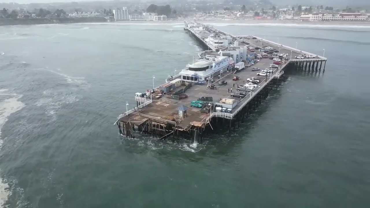 Partial Collapse of Santa Cruz Pier Leaves Broken Pieces Floating in Ocean