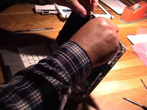 comment demonter un netbook packard bell dot s