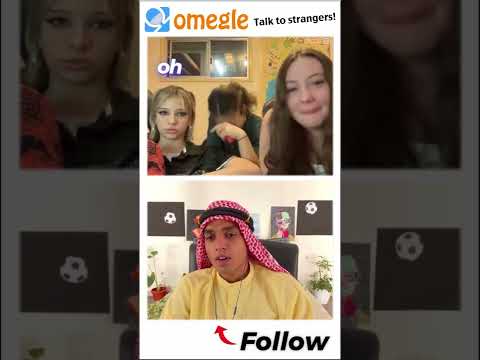 Roasting 3 Racist Girls