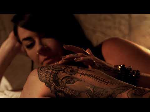 Bobby Wills - In Comes The Night (Official Video)