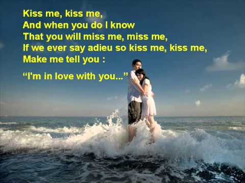 download lagu mp3 mp4 Gloria Estefan Hold Me Thrill Me Kiss Me Lyrics, download lagu Gloria Estefan Hold Me Thrill Me Kiss Me Lyrics gratis, unduh video klip Gloria Estefan Hold Me Thrill Me Kiss Me Lyrics