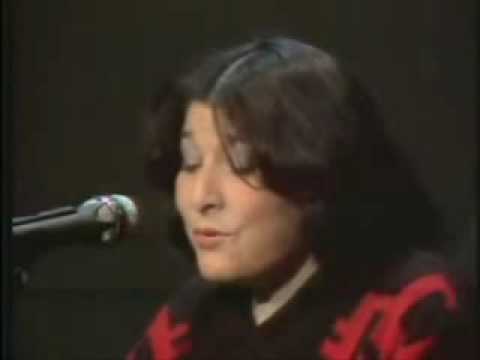 Mercedes Sosa 1980 7 2