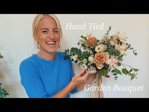 How to Make a Wedding Bouquet (Garden Style)