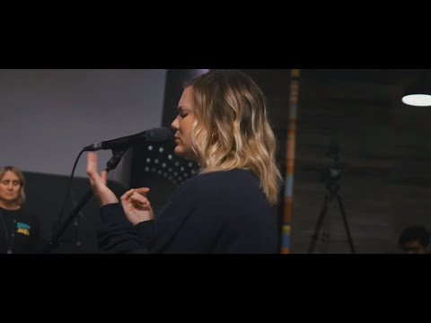 Pour My Love on You // Song of Love | UPPERROOM Monday Prayer Session