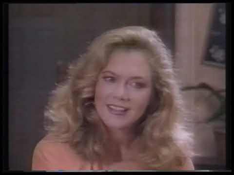 Thumbnail of the video: Behind the Scenes on War of the Roses