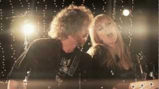 Official Music Video &quot;Do You Love Me&quot;