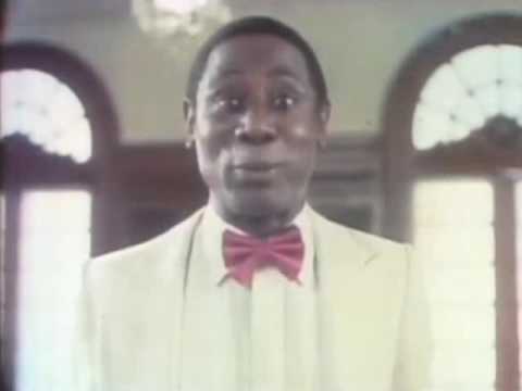 CHOCOLATE AGUILA - Publicidad argentina de 1982 - Doblaje por Pelusa Suero