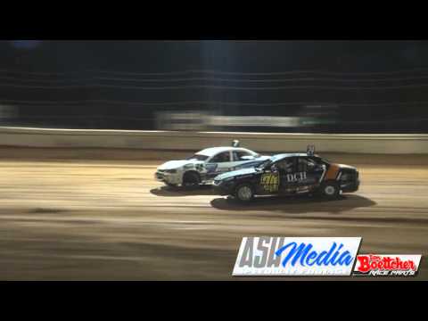Production Sedans: Hamon, Pahl and Musarra Battle - Moora Speedway
