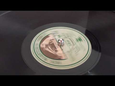 Mohiden Baig, Mallika Kahawita & Christy Leonard: Wella Simbina Rella (Film: Dheevarayo)