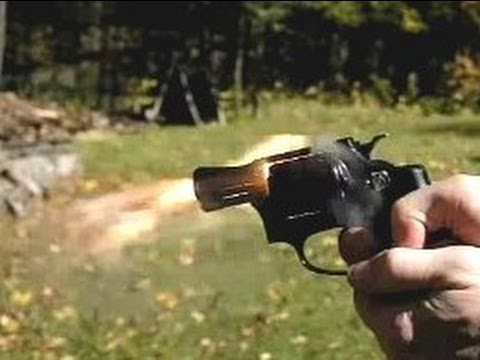 Smith&Wesson 38 Snubnose, 300 frames/sec slow motion