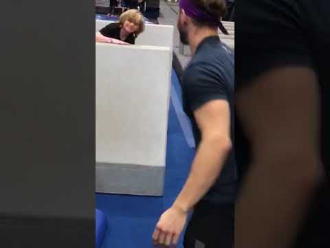 The O’Man racing Rock Solid (Adam Rayl) from American Ninja Warrior