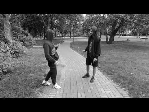 Maki Konkret - Swarovski