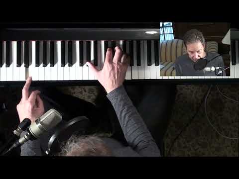 turnarounds in G - with left hand walking bass