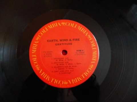 Earth, Wind & Fire - Can't Hide Love