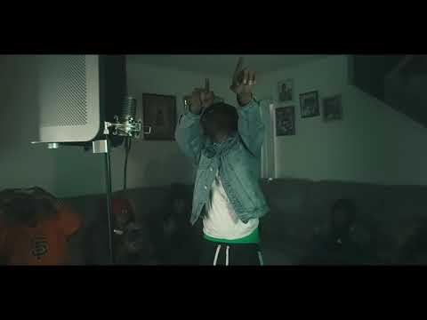 SaucyBandz "Boss Talk" Dir.by @leebailey_110 shot.@projexcinema )( Exclusive - Official Music Video