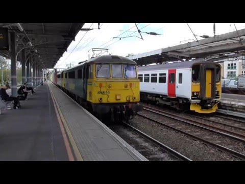 Freightliner Class 86 Passing Through Ipswich (03/5/16)