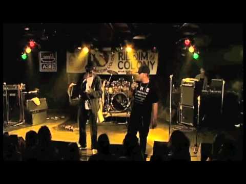 Emiliano & 3gga (give it to her) live @A38 Boat Budapest