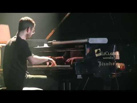 Daniel Stawinski piano improvisation
