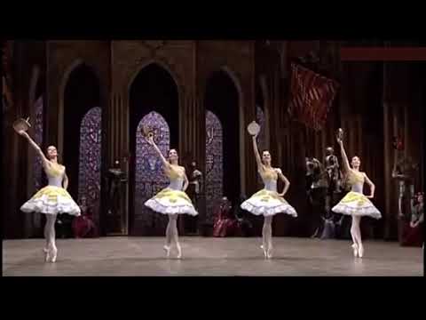 LA ESMERALDA - Esmeralda's Friends Pas de Quatre (Bolshoi Ballet)