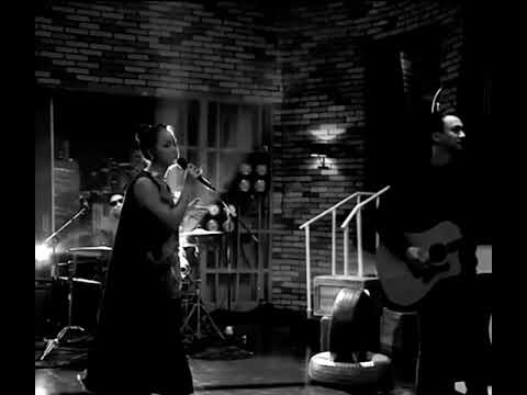 Jaming Nadia Feat Vincent Desta, dan perempuan langsung peluk Vincent karena terharu