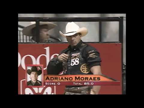 Little Yellow Jacket bucks Adriano Moraes - 00 PBR Grand Rapids