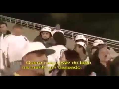POLICIAIS PEDINDO PARA A TORCIDA DO SANTOS MUDAR AS MÚSICAS CANTADAS NA ARQUIBANCADA!!