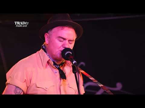 Dean Owens & The Sinners — Dolina (Live at Twa Tam's in Perth, Scotland)