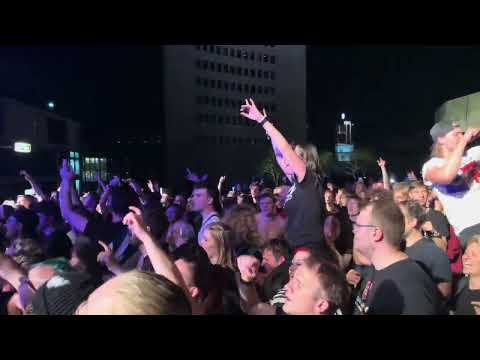 Swiss und die Anderen feat. S. Krumbiegel - Linksradikaler Schlager (Live @ LzC! - Leipzig 2024)