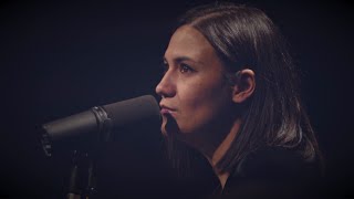 Paraorchestra with Brett Anderson &amp; Charles Hazlewood ft. Nadine Shah - Holes