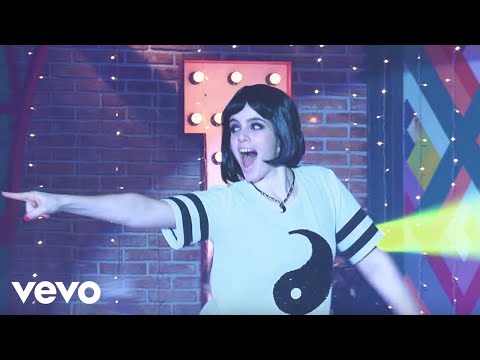 Elenco de Soy Luna - Vuelo ("Soy Luna" Momento Musical/Fiesta de Disfraces)