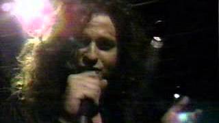 VOIVOD 'Inner combustion' & 'Nothingface' (live) VOIVOD 'Inner combustion' & 'Nothingface' (live)