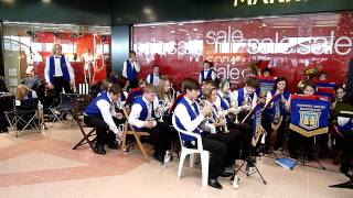 I Saw Mommy Kissing Santa Claus - Poynton Youth Brass Band