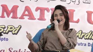 Download lagu ARLIDA PUTRI - BUNGA ( LIVE BIG BOSS NEW AGS PUNYA GAWE ) merana gini aku merana kekasihku entah dmn mp3 Download lagu ARLIDA PUTRI - BUNGA ( LIVE BIG BOSS NEW AGS PUNYA GAWE ) merana gini aku merana kekasihku entah dmn mp3