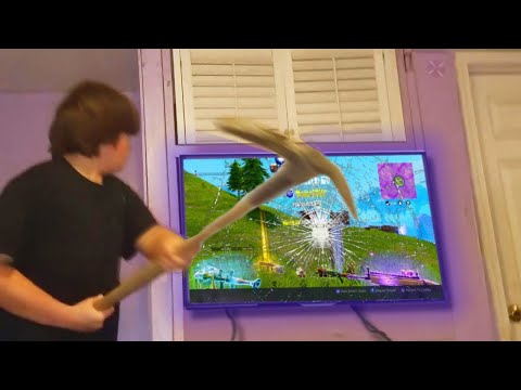 Kid DESTROYS $4000 TV over Fortnite.. (RAGE) Video