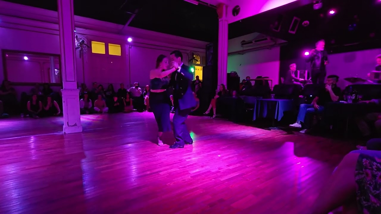 Ornella Simonetto y Juan David Vargas 4/4 La Discépulo