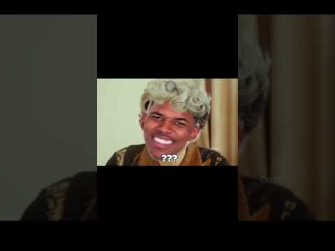bà Hoan và đô đốc Mbappe / cre:Quạt trần Tv