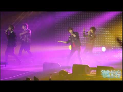 120208 | Music Bank in Paris - SHINee medley