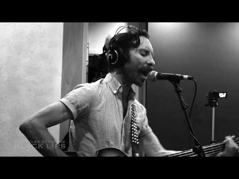 Black Lips - Bow Down and Die (live on The Pyles Sessions)