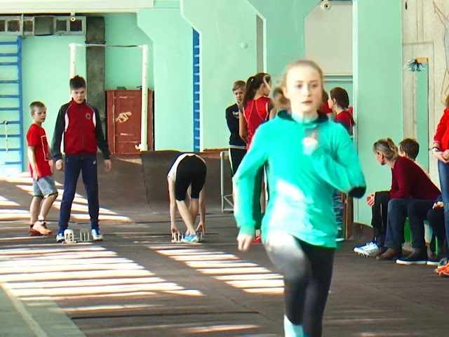 Легкоатлетам не хватает места