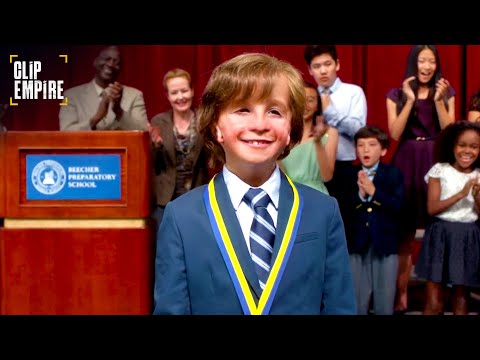 Auggie’s Journey Ends with a Standing Ovation (Full Scene) | Wonder