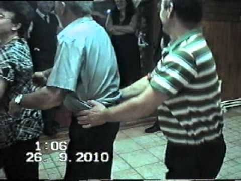 GICU DE LA FACAENI   Dansul pinguinului